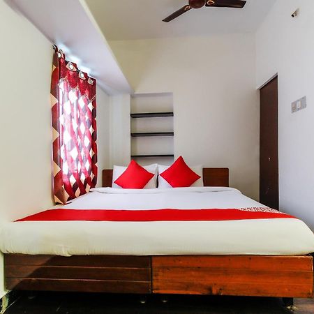 Hotel Lakshmi Narayana Salem Buitenkant foto
