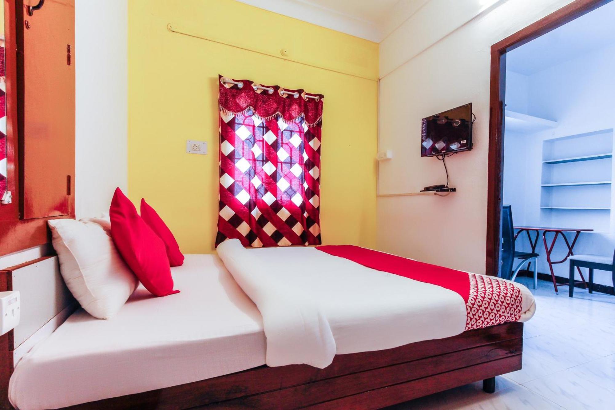 Hotel Lakshmi Narayana Salem Buitenkant foto